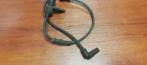 Mercedes-Benz E W210 ABS brake wheel speed sensor 2105407681