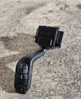 Ford C-MAX I Indicator stalk 17D346D