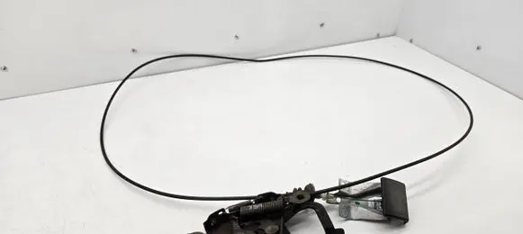 Engine bonnet/hood lock/catch