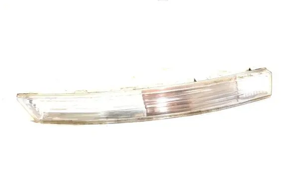 Volkswagen PASSAT B6 Front bumper turn signal 3C0953042H