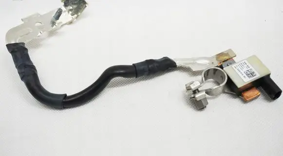 Volkswagen Tiguan Negative earth cable (battery) 5QS915181