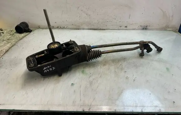 Audi A4 S4 B7 8E 8H Gear selector 8E0711025QS