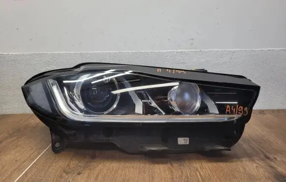 Jaguar XE Headlight/headlamp GX73-13W029-DE