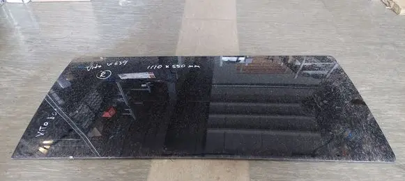 Mercedes-Benz Vito Viano W639 Side middle window/glass A6397302005