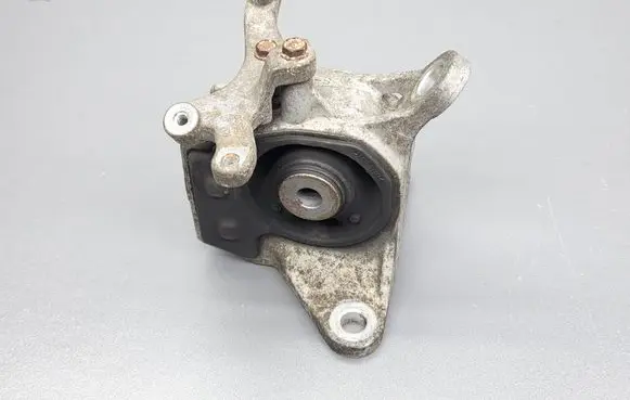 Honda Civic IX Gearbox mount 