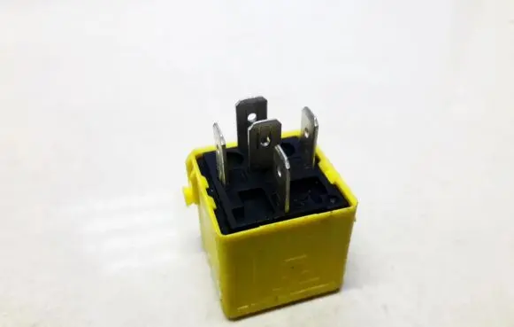 Mercedes-Benz E W210 Other relay A0025421419