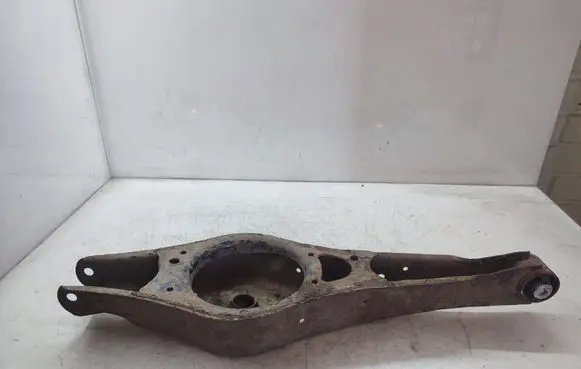Volkswagen Tiguan Rear control arm