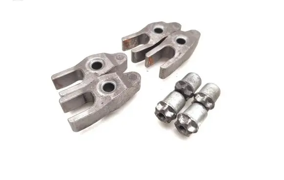 Honda CR-V Fuel Injector clamp holder 