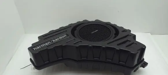 Jeep Grand Cherokee Subwoofer speaker P05035130AC 8950001901D 05035130AC