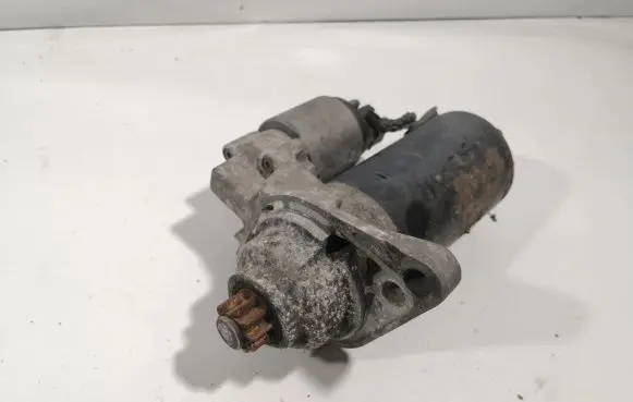 Volkswagen PASSAT B6 Starter motor