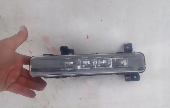 BMW 5 G30 G31 Front fog light 90051532
