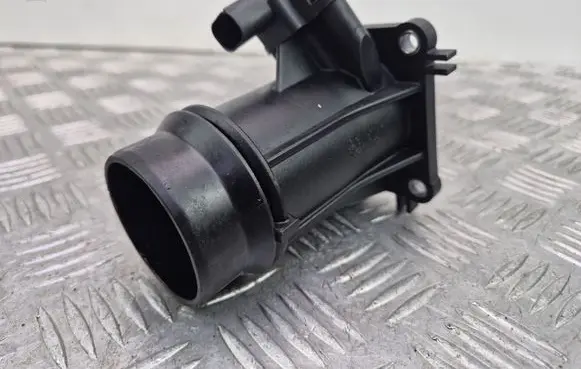Mercedes-Benz E W212 other engine part A271090144