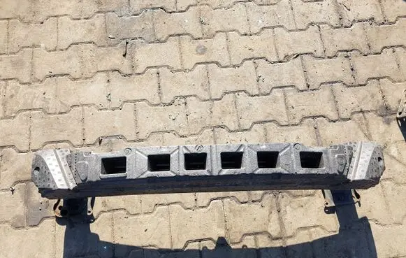 Volkswagen PASSAT CC Front bumper cross member