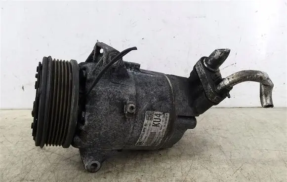 Opel Astra H Air conditioning (A/C) compressor (pump) 13318697