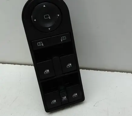 Opel Zafira B Electric window control switch 13228699