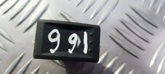 Ford Mondeo Mk III Electric window control switch 1s7t14529ab 03163201