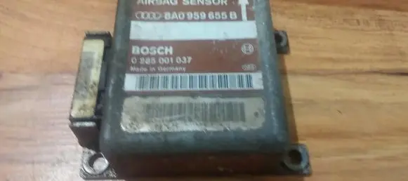 Audi A6 S6 C4 4A Airbag control unit/module 8a0959655b 0285001037