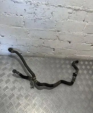Engine coolant pipe/hose