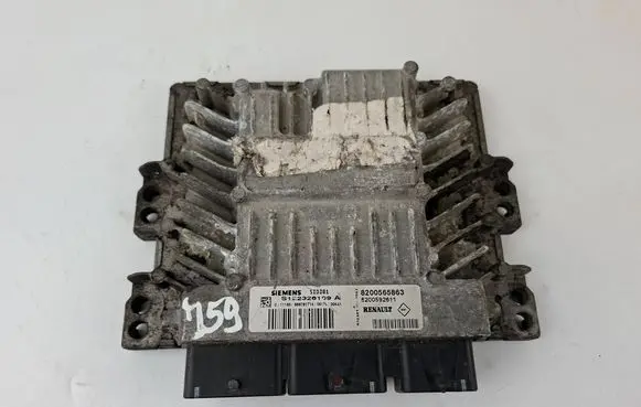 Ford Focus Engine control unit/module 8200565863 S122326109A