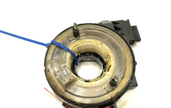 Skoda Octavia Mk2 (1Z) Airbag squib ring wiring 1K0959653C