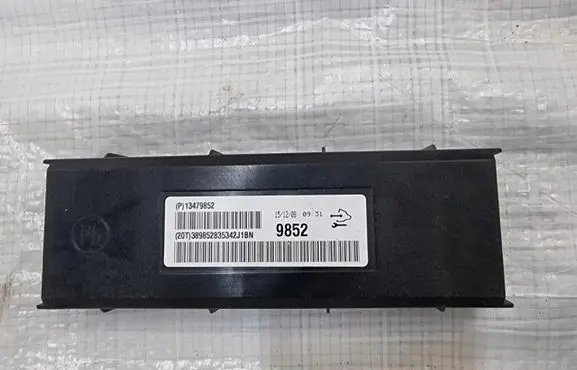 Opel Corsa E Air conditioner control unit module 13479852