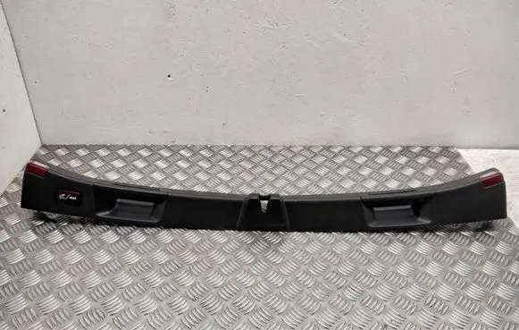 Mercedes-Benz E W212 Bottom trim A2127400072