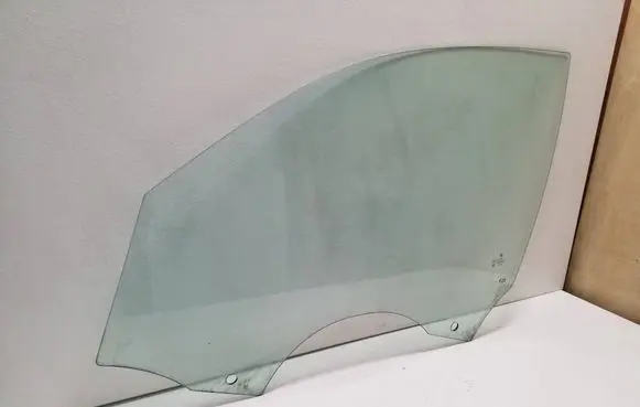 BMW 1 F20 F21 Front door window glass four-door 