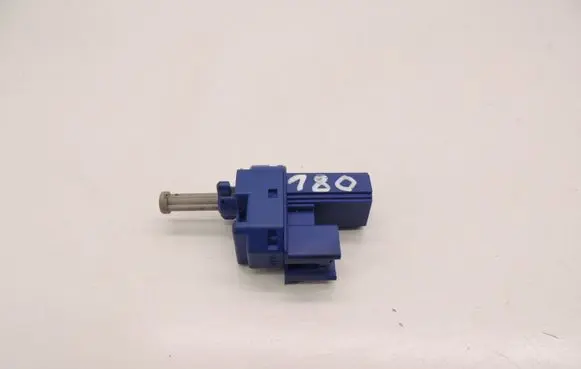 Clutch pedal sensor