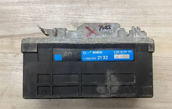 Mercedes-Benz 190 W201 ABS control unit/module 0265101018 0055452132 16720300