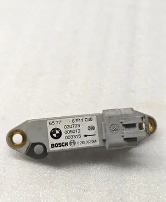 BMW 3 E46 Airbag deployment crash/impact sensor 6911038 0285002064 020703