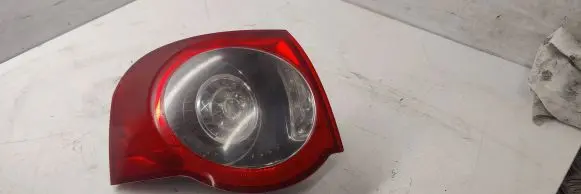 Volkswagen PASSAT B6 Rear/tail lights 3c9945095N