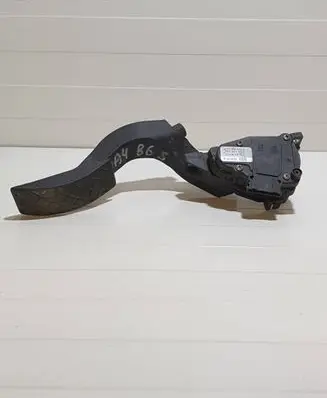 Audi A4 S4 B6 8E 8H Accelerator throttle pedal 8EI721523 6PV00837601