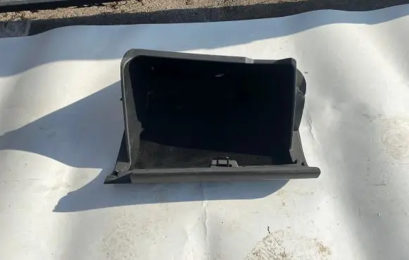 Toyota Prius (XW20) Glove box set 5555047040 5555247030