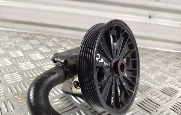 Volvo S60 Power steering pump