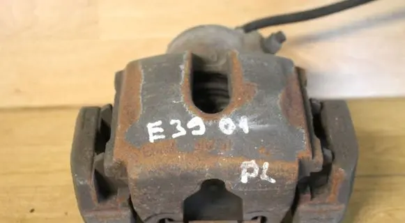 BMW 5 E39 Front brake caliper