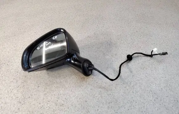 Mercedes-Benz SLK R172 Front door electric wing mirror 