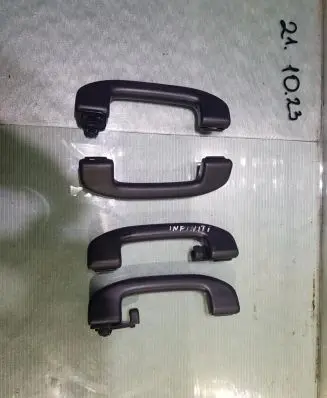 Infiniti FX Front interior roof grab handle
