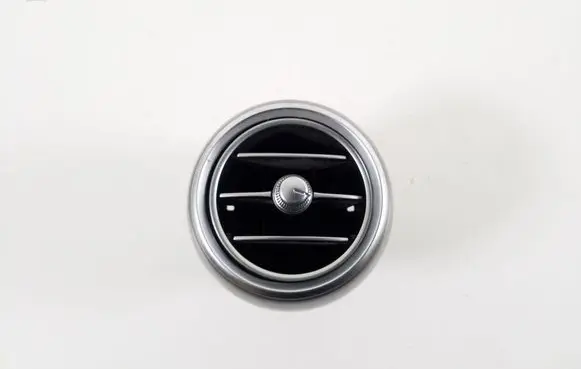 Mercedes-Benz C W205 Dashboard air vent grill cover trim A2058300301