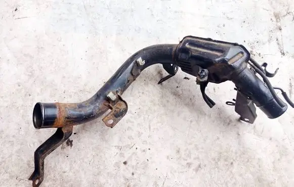 Toyota Avensis T250 Intercooler hose/pipe 1736127070