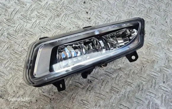 Volkswagen Polo V 6R Front fog light 17416201 17415903 17415901