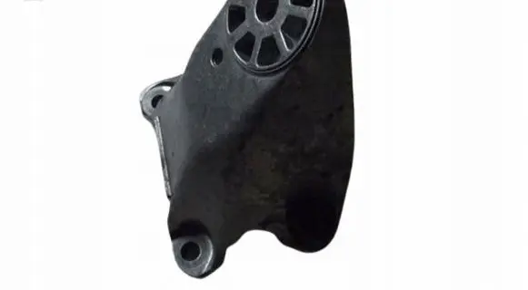 Audi Q7 4L Engine mounting bracket 7L8199307K