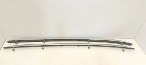 Audi Q3 8U Roof bar rail 8U0860022A