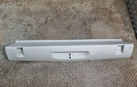 Chrysler Pacifica Trunk/boot sill cover protection 5RH96PD2AE