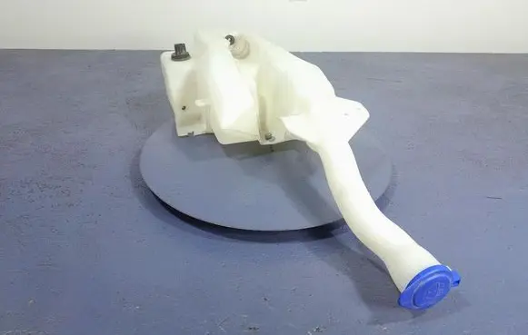 Ford Mustang I Windshield washer fluid reservoir/tank JR3B-17B613-AD
