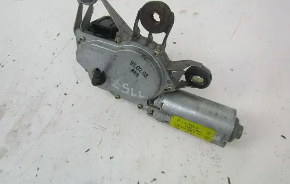 Volkswagen Golf IV Rear window wiper mechanism 