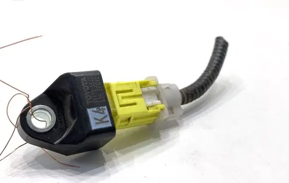 Toyota Camry VIII XV70 Airbag deployment crash/impact sensor 8917333120