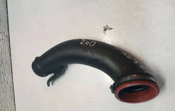 Volvo XC60 Intercooler hose/pipe 30774692
