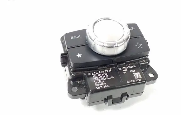 Mercedes-Benz E C207 W207 Head unit multimedia control A2129007719