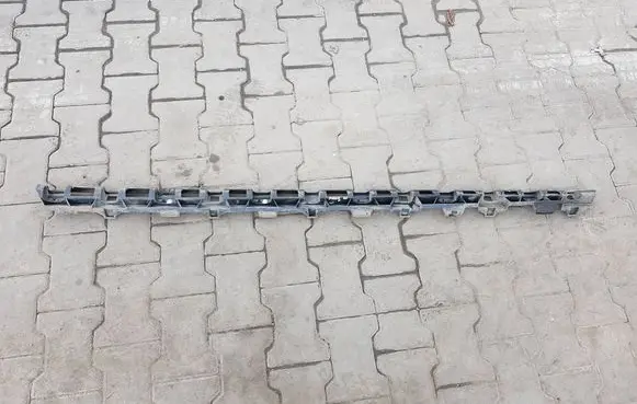 Volkswagen PASSAT B8 Sill supporting ledge 