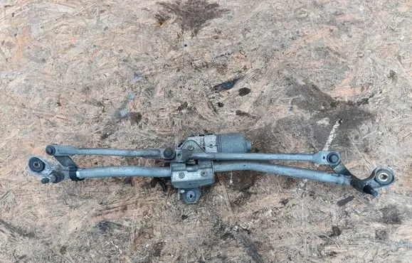 Front wiper linkage and motor